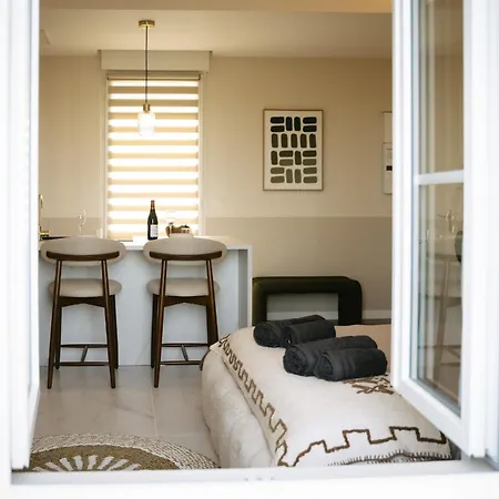 Maiora - Elegance, Serenite & Jacuzzi Apartment *