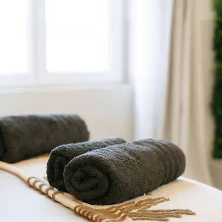Maiora - Elegance, Serenite & Jacuzzi Apartment